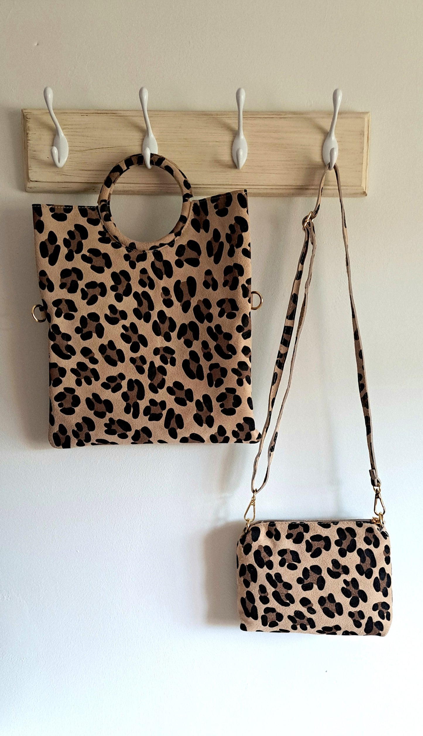 Convertible handbag into animal print shoulder bag