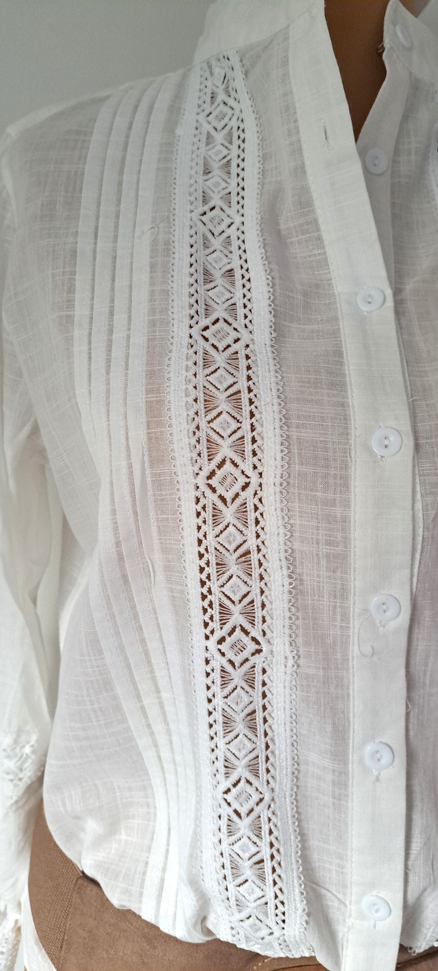 Shirt with embroidered lace